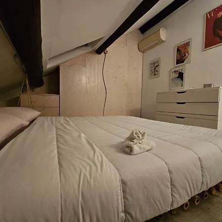Downtown Loft ميلان