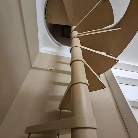 Downtown Loft * ميلان